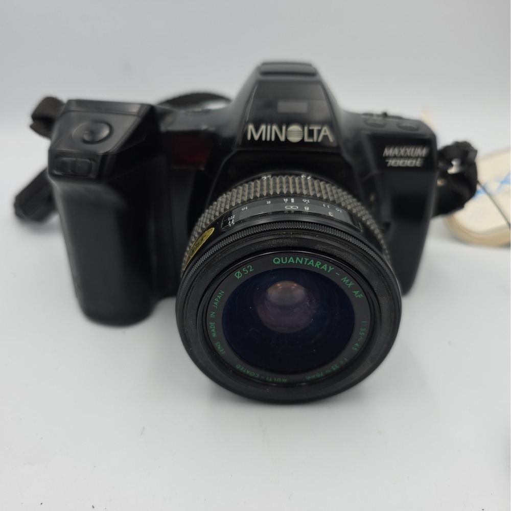 Minolta Maxxum 7000i 35mm Film SLR Camera UNTESTED Data Back DB-7 no battery